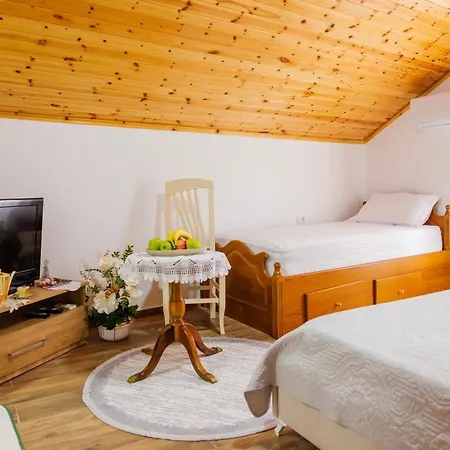 & Hospitality Konukevi 4*