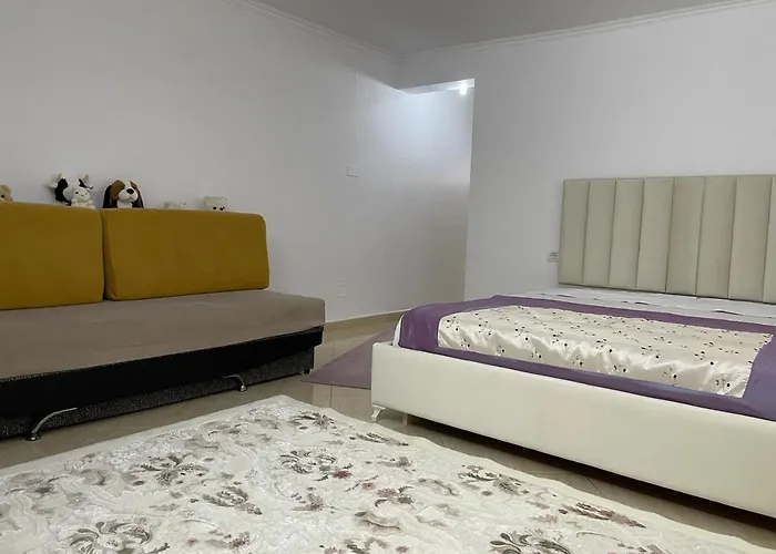 & Hospitality בית הארחה 4*