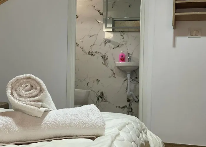 & Hospitality בית הארחה בראט